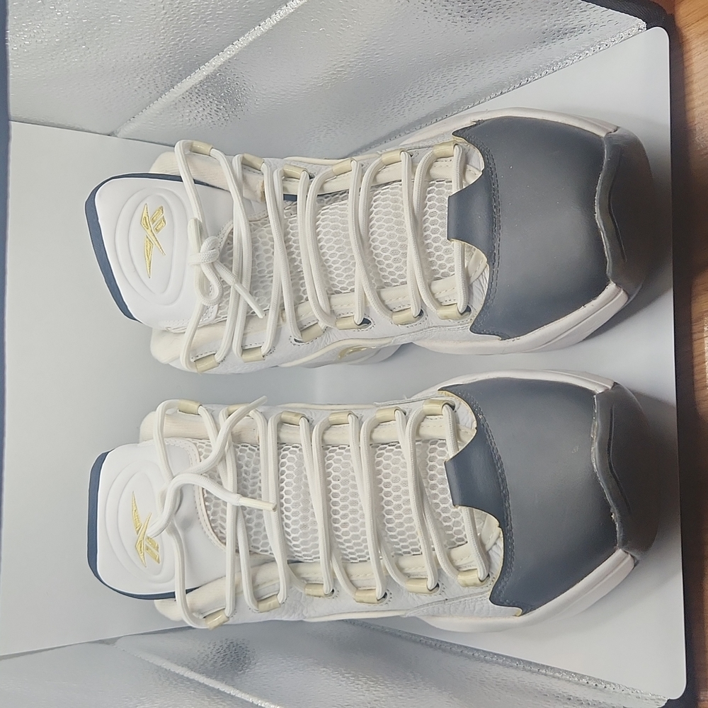 Questions Reebok Allen Iverson's
